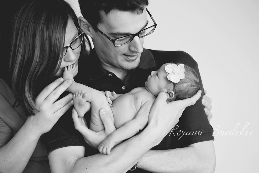 Newborn-photographer-indianapolis-zionsville-noblesville-8 Newborn photography Noblesville Indiana, Roxana Snedeker, newborn photographer indianapolis
