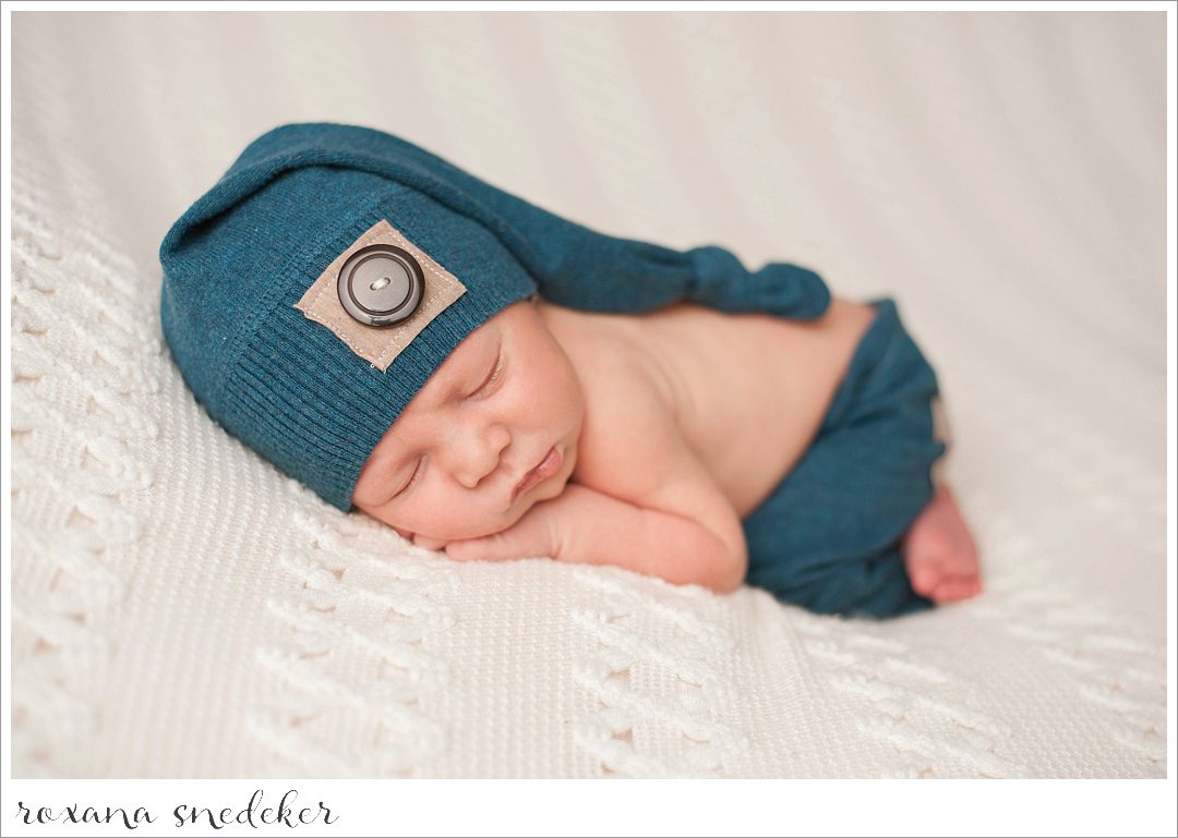 Zionsville, Indiana Newborn Photography | Roxana Snedeker