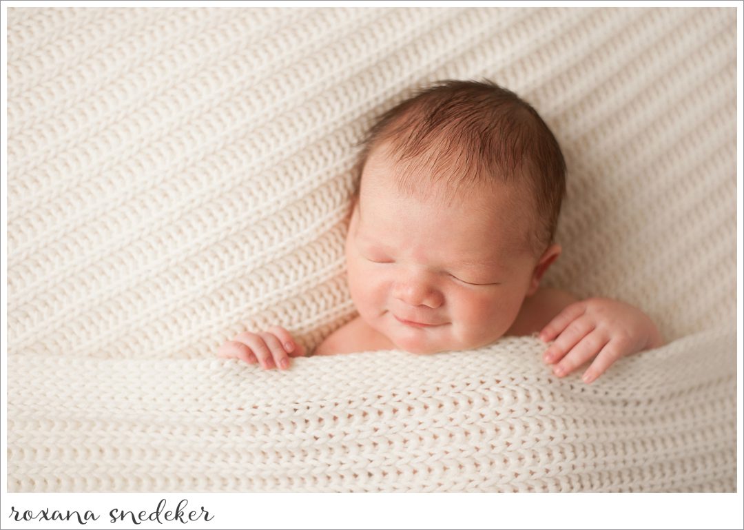 Kokomo, IN Newborn Photographer Roxana Snedeker
