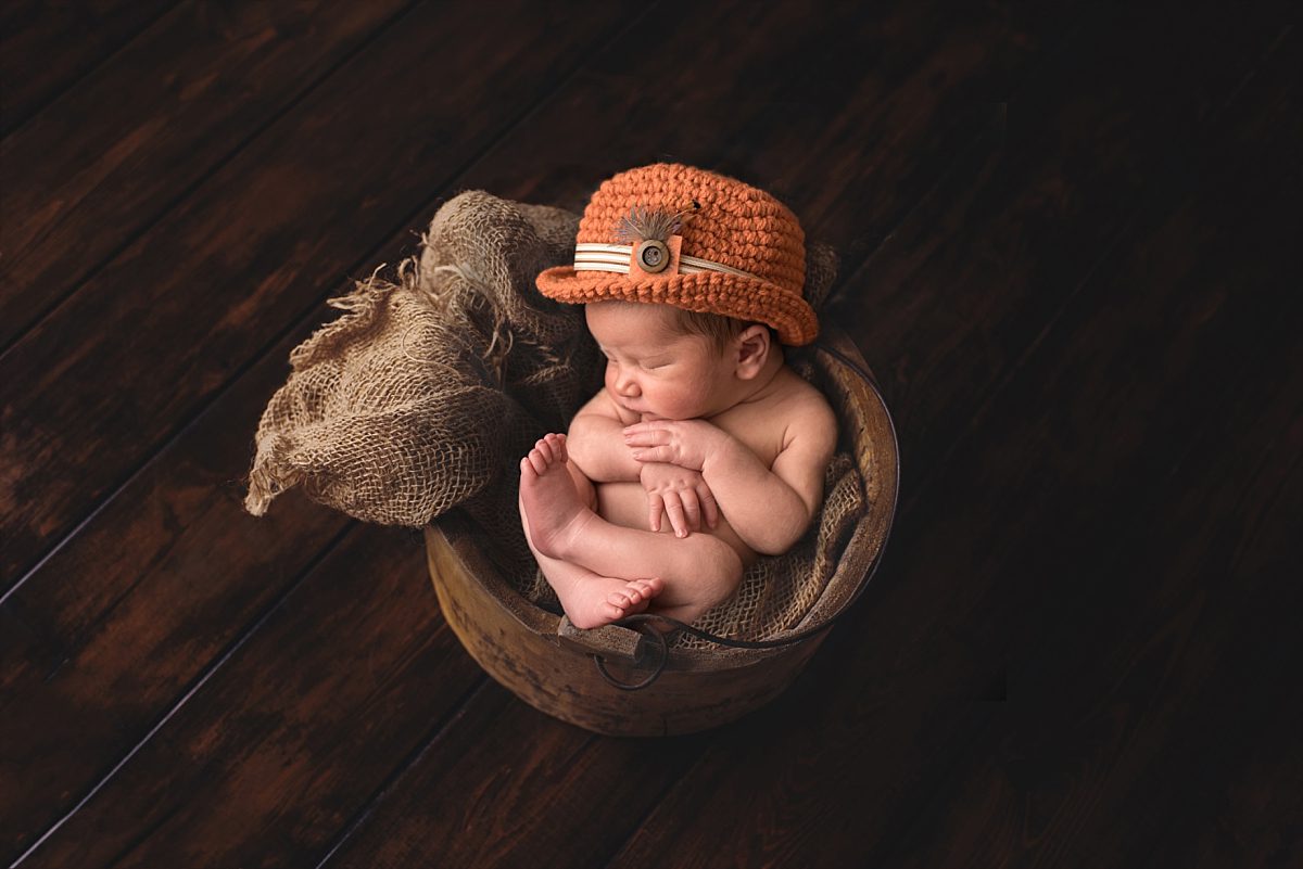 Indy Newborn and family photographer