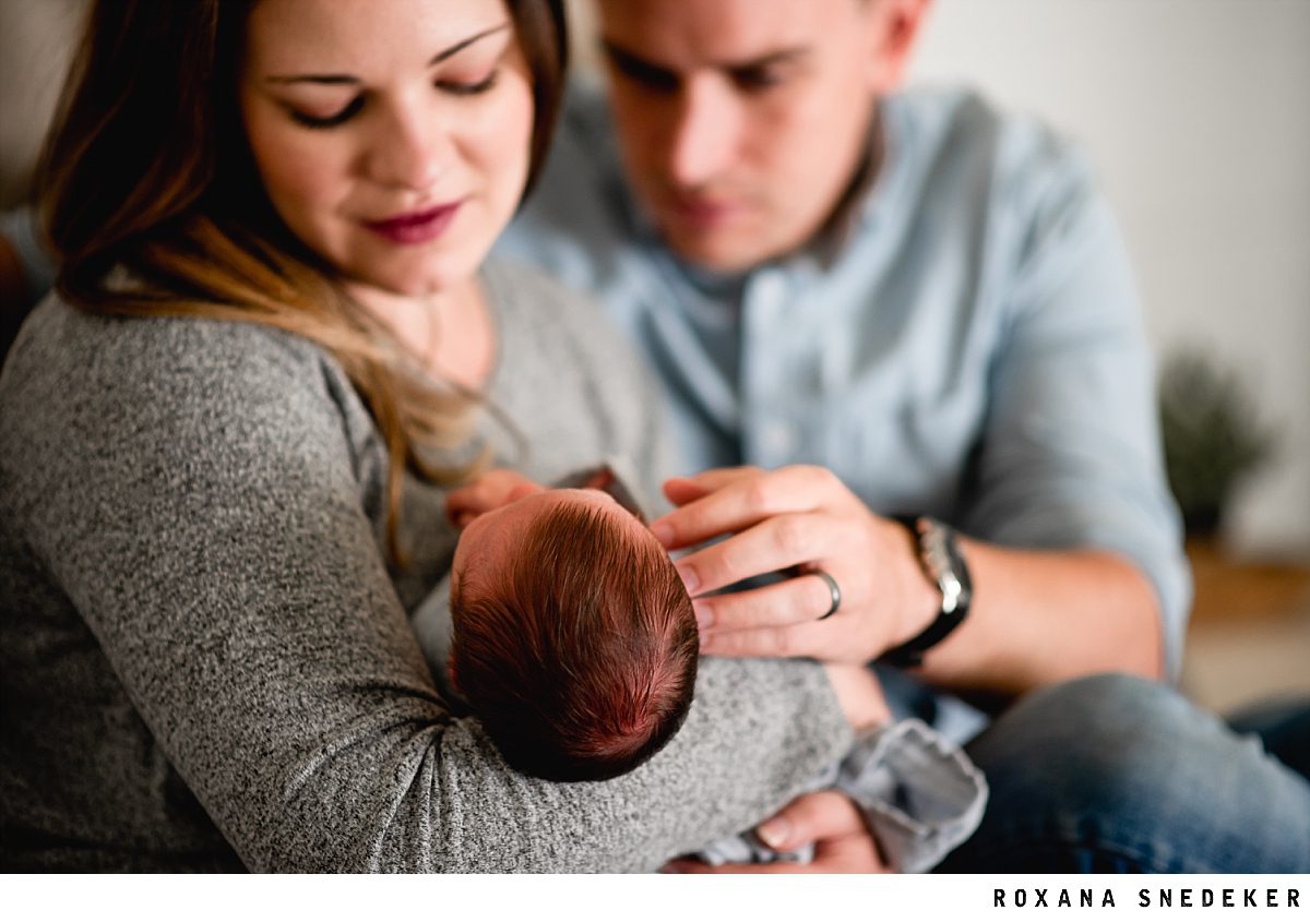 Lifestyle Newborn and family photo session