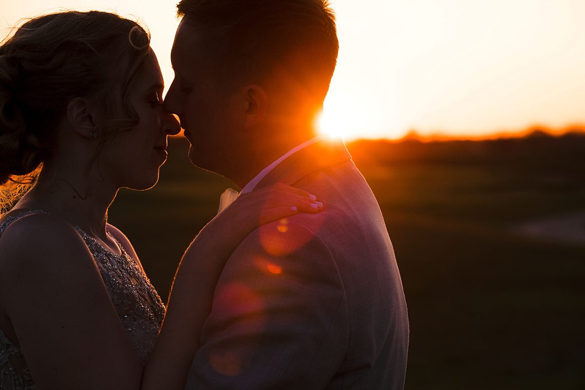 Sunset wedding images by Roxana Snedeker | Purgatory Golf Club Noblesville Wedding
