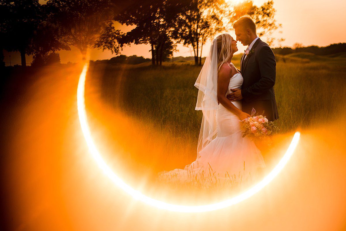 Ring of fire Bride & groom wedding pictures